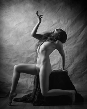 artistic nude studio lighting photo by model xaina fairy