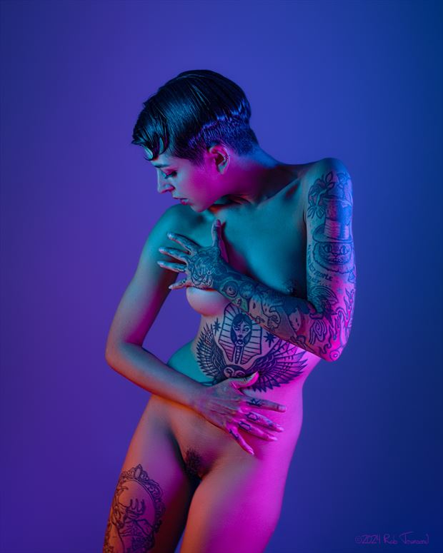 artistic nude studio lighting photo by photographer hatebunny