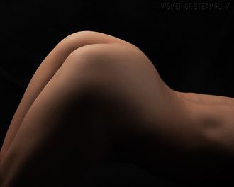 artistic nude studio lighting photo by photographer jay henry