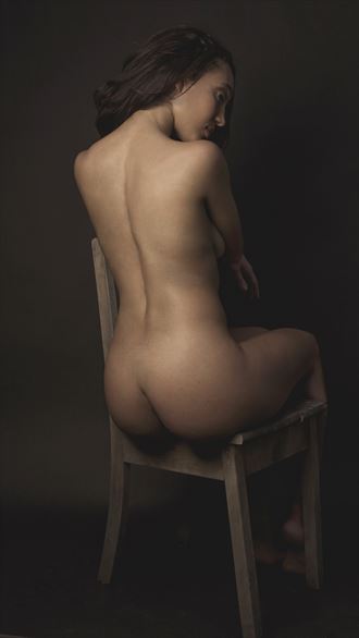 artistic nude studio lighting photo by photographer mezilas photography