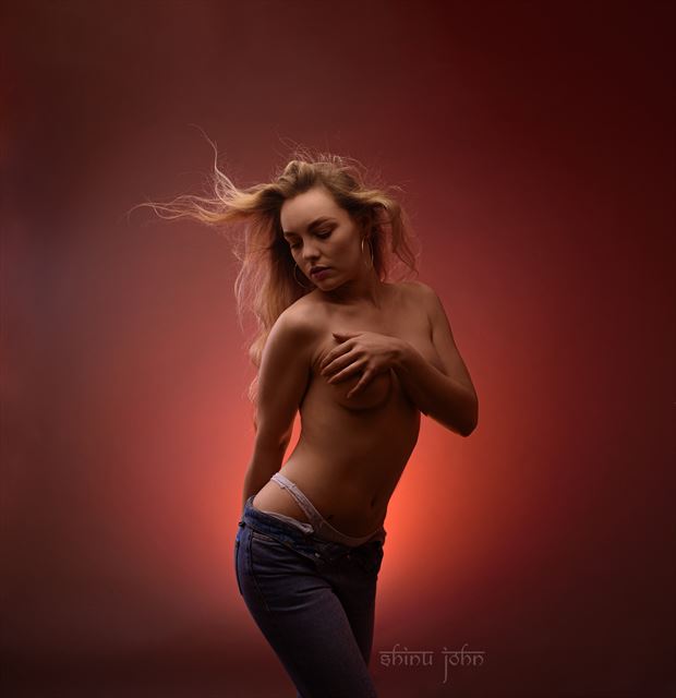 artistic nude studio lighting photo by photographer shinu john