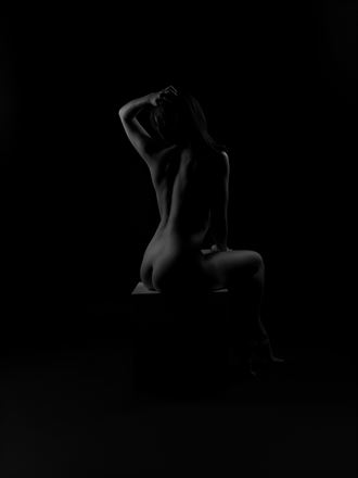 artistic nude studio lighting photo by photographer steven behnke