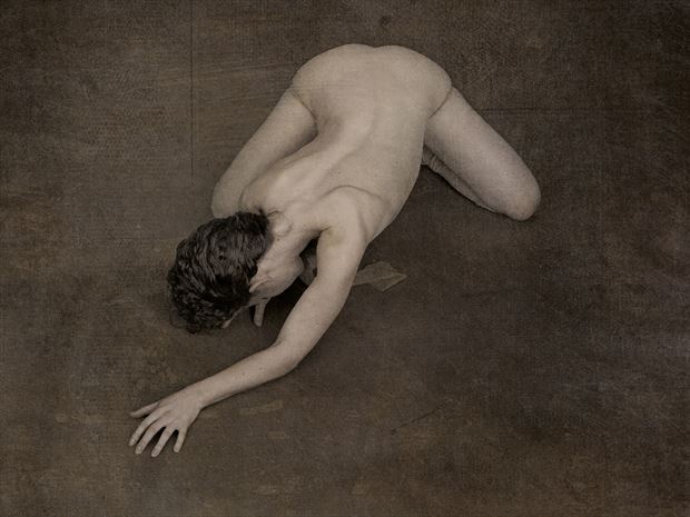 artistic nude vintage style photo by model keira grant