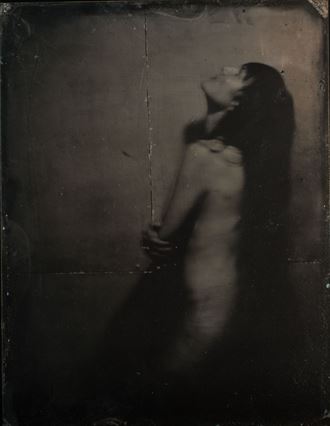 artistic nude vintage style photo by photographer dave hunt
