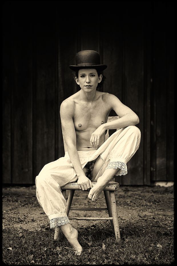 artistic nude vintage style photo by photographer stevelease