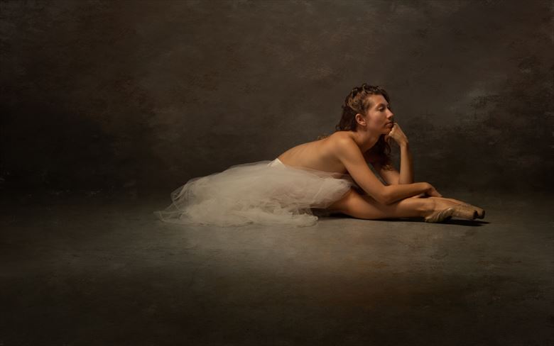 at rest en pointe artistic nude photo by photographer doc list