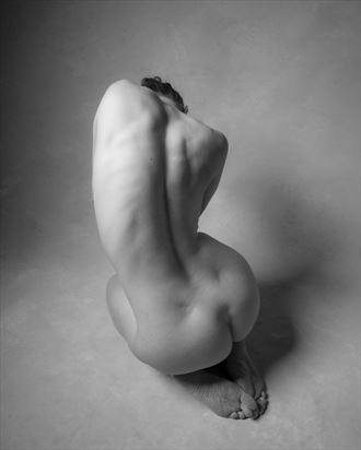 back study 1 artistic nude photo by photographer douglas