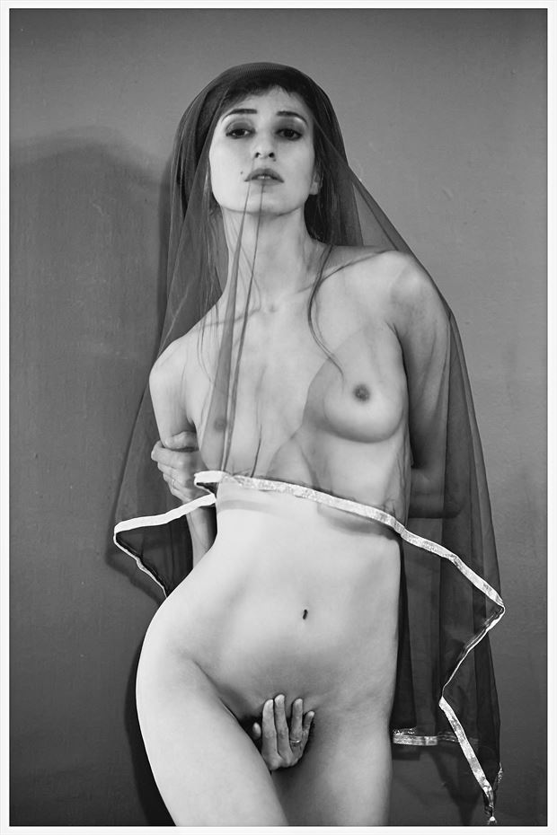 back to front w kate snig artistic nude photo by photographer robin burch 