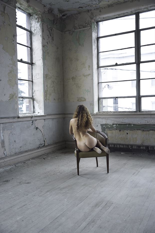 backward meditation artistic nude photo by artist wendy garfinkel