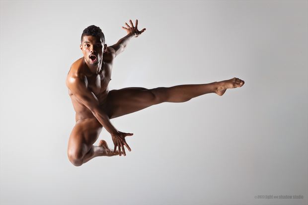 ballerino no 2 figure study photo by photographer light shadow studio