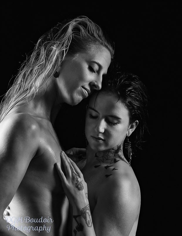 be and emma artistic nude photo by photographer david holt