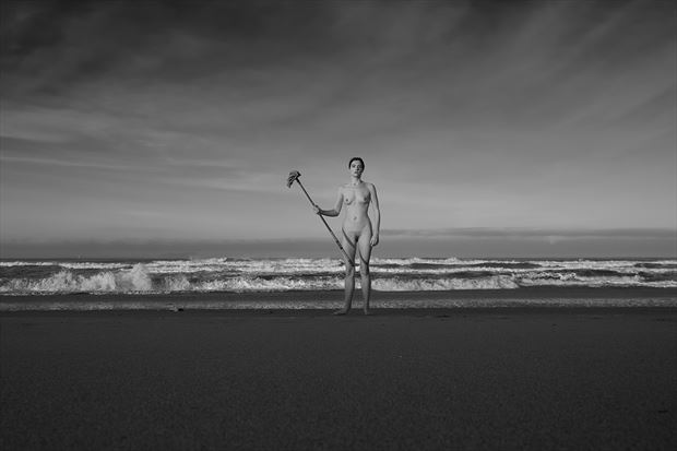 beach artistic nude photo by photographer edsger