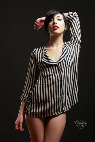 beauty in stripes studio lighting photo by photographer beauty in my lens