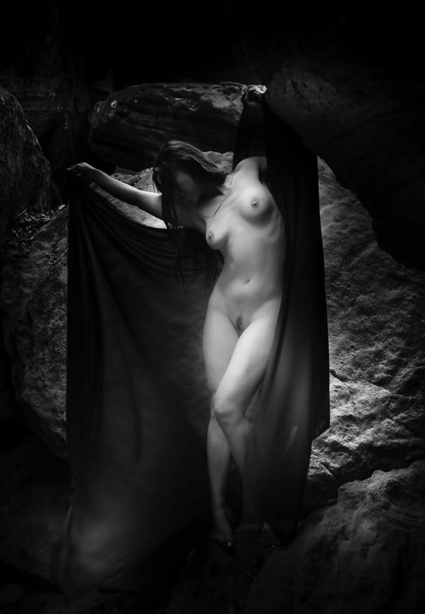 bella 2 artistic nude photo by photographer mountainlight