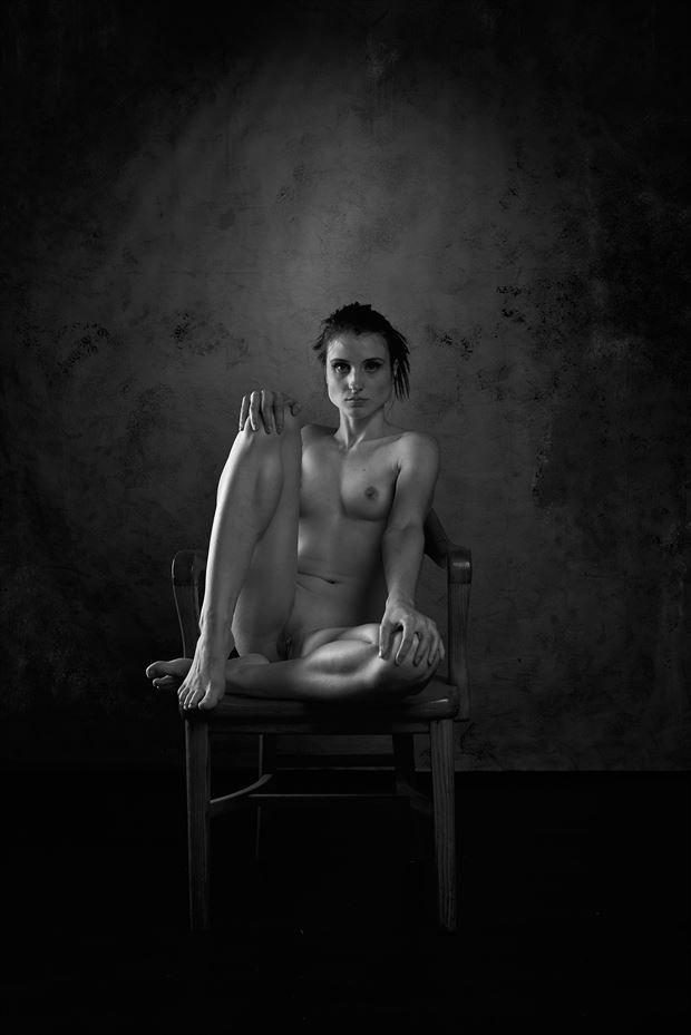 bella_bnw artistic nude artwork by photographer dystopix photo