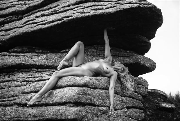 beneath the tor artistic nude photo by model selkie