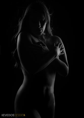 bittersweet monsters silhouette artistic nude photo by photographer kevedosdesert