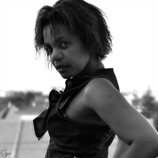 black woman Portrait Photo by Photographer Oyo_Photography