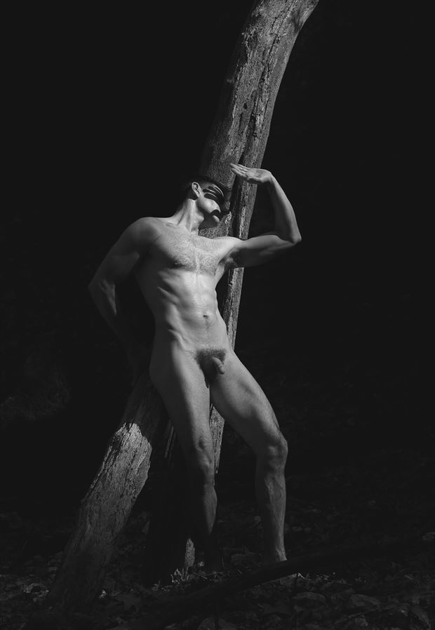 blinded by the light artistic nude photo by model jacob_dillon