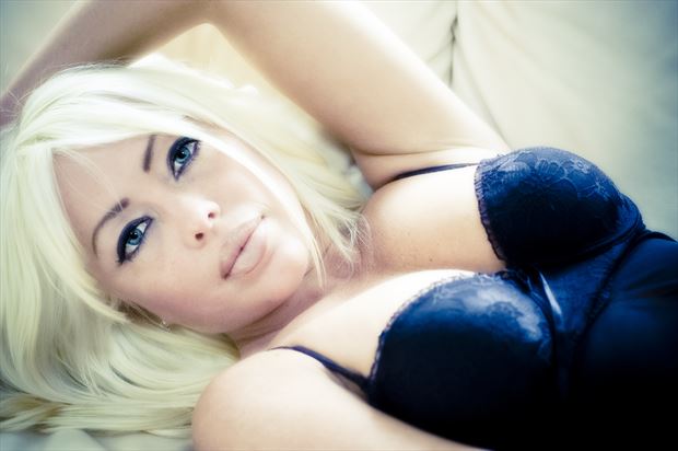 blonde and blue lingerie photo by photographer travlpix