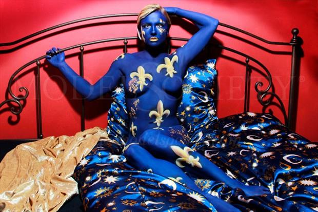 blue bed erotic artwork by artist bodyart j d%C3%BCsterwald
