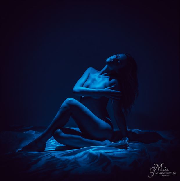 bluelight artistic nude photo by photographer mgiovinazzo
