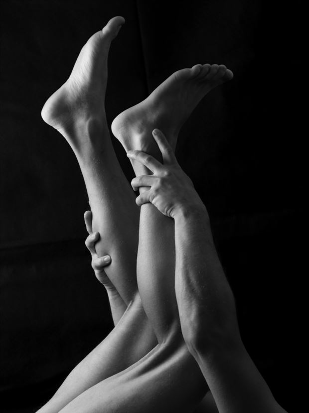 body flower 2 artistic nude photo by photographer martgrainy