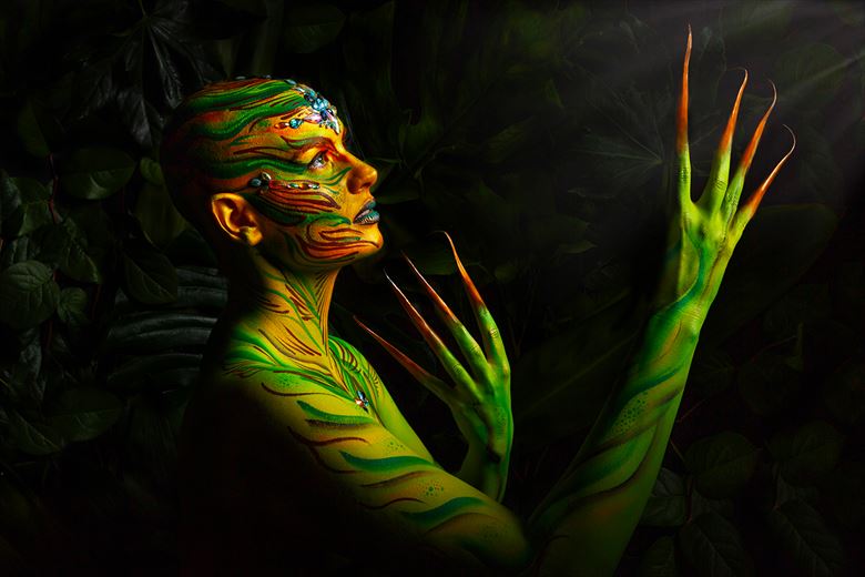 body painting photo by photographer dbella