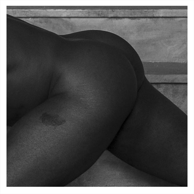 body study artistic nude artwork by photographer podraskyfineart