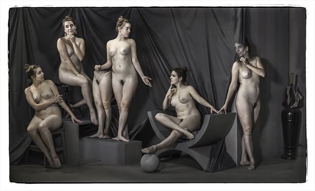 breaking out artistic nude photo by photographer thomas sauerwein