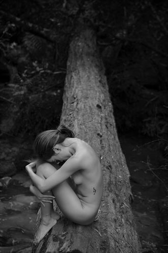bridge of no return artistic nude photo by photographer unmasked