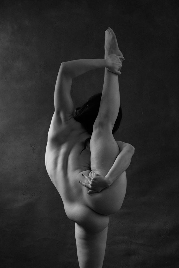 by art blanche artistic nude photo by model pretzelle
