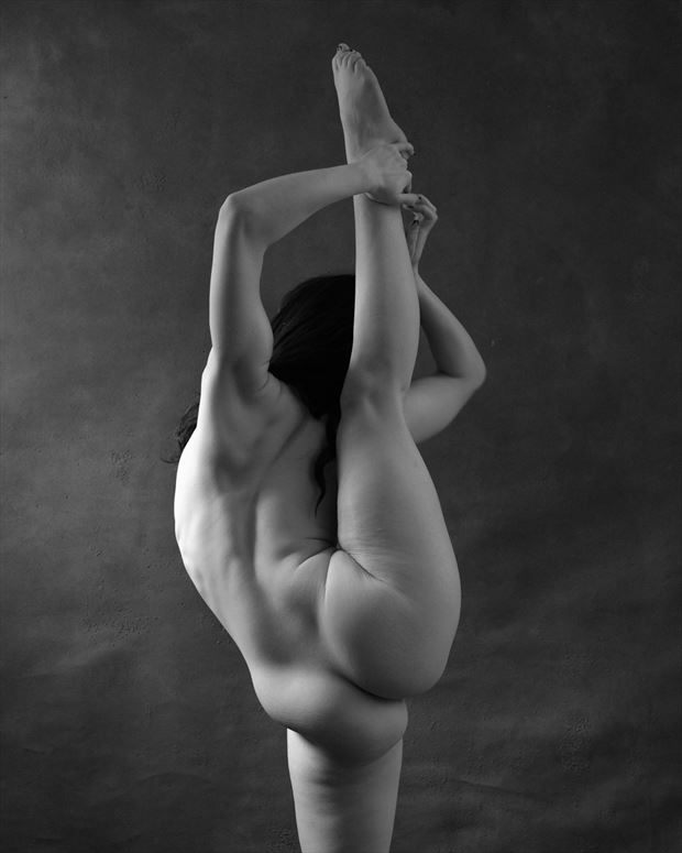 by art blanche in chicago artistic nude photo by model pretzelle