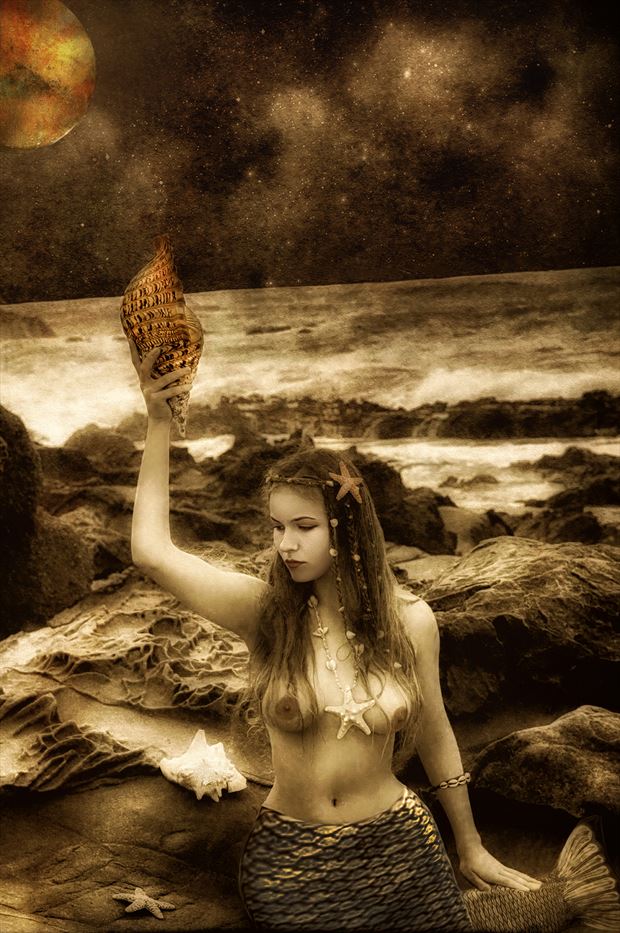 call of the siren series artistic nude photo by photographer mykel