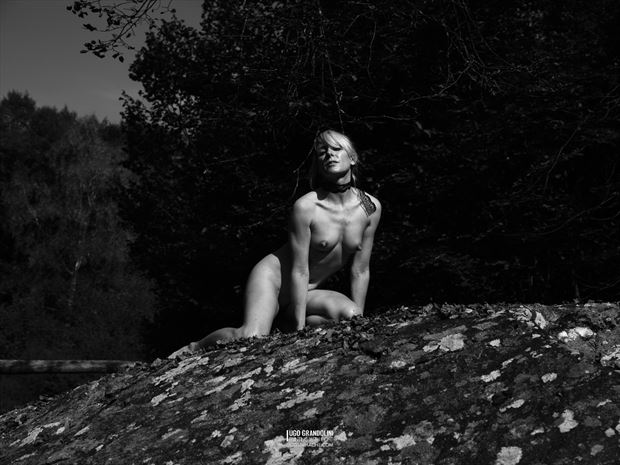 call of the wild artistic nude photo by model londongirl