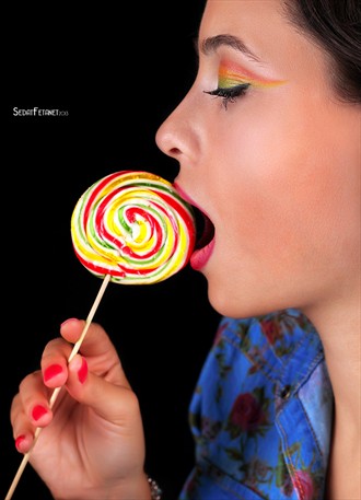 candyPop Glamour Photo by Photographer Sedat Fetanet