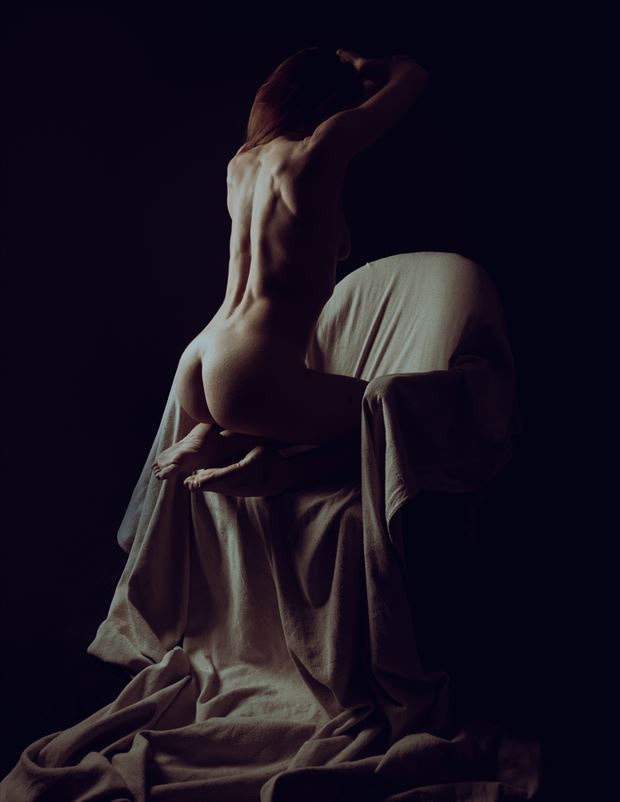 canvas and chair i artistic nude photo by photographer michael virts