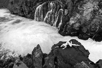 cascade figure nude artistic nude photo by photographer amazilia photography