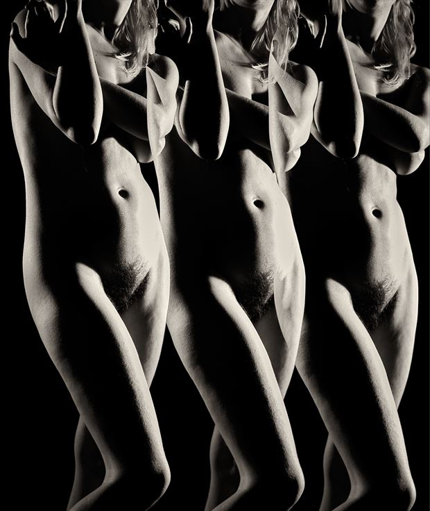 cassandra figure study iv artistic nude artwork by photographer hartphotographic