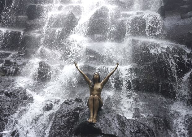 chasing waterfalls artistic nude photo by photographer julien photography