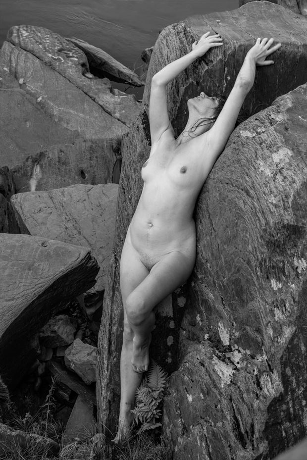 christelleflow artistic nude photo by photographer yves dufour