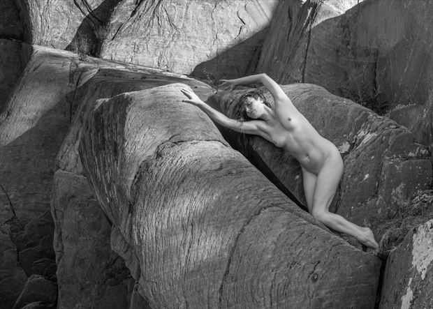 christelleflow artistic nude photo by photographer yves dufour