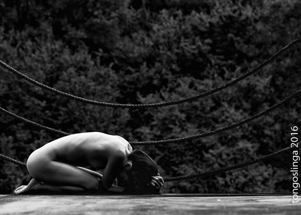 circles Artistic Nude Photo by Photographer tongoslinga