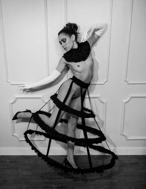 cirque artistic nude photo by model jayde on film