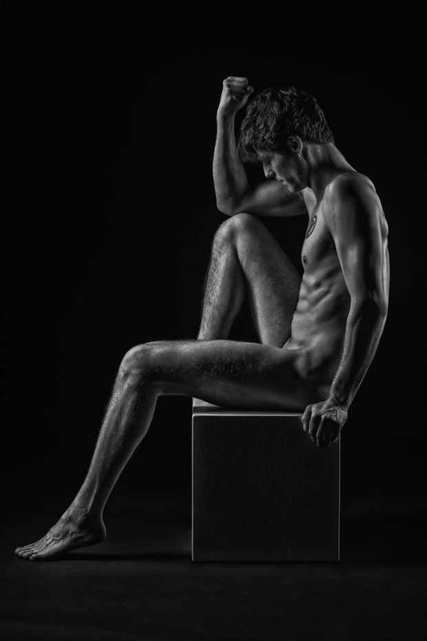 classic figure study artistic nude photo by photographer paul misseghers
