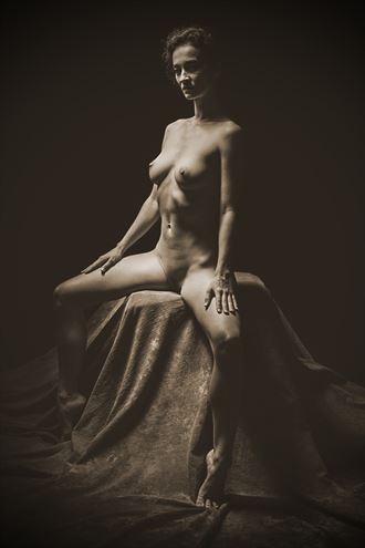classic nude artistic nude photo by photographer dorola visual artist