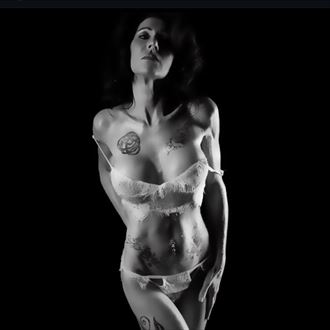 coming at you with positive energy artistic nude photo by model phoenix skye