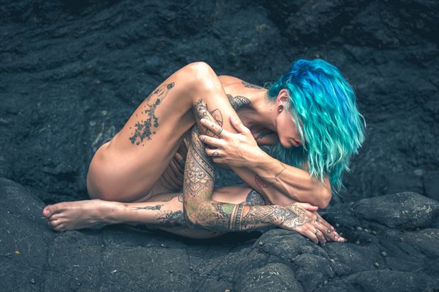 costa rica artistic nude photo by model therealslimcadi