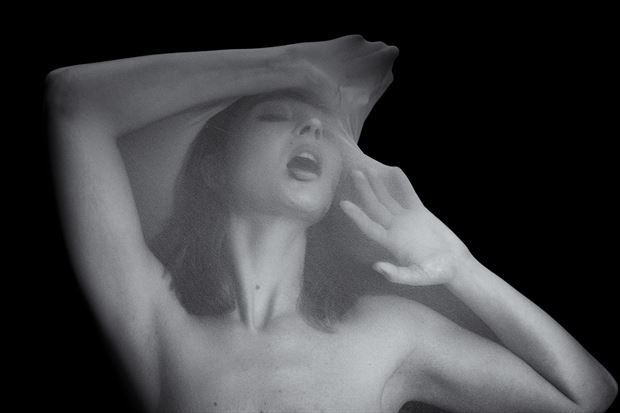 covered artistic nude photo by photographer benernst