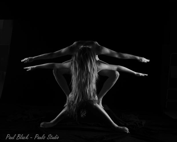 creative duo 3 artistic nude photo by photographer paul black